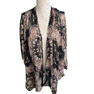 Maurice’s Black and Pink Shawl With Gold Mettalic Thread- One Size fits most-EUC